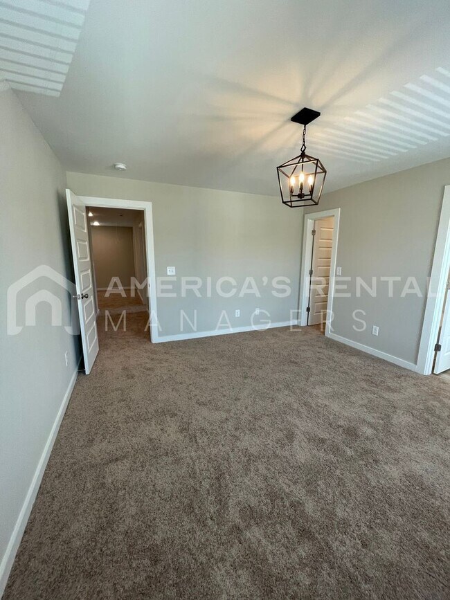 Building Photo - Home for Rent in Jasper, AL!!! Available to View Now!!!