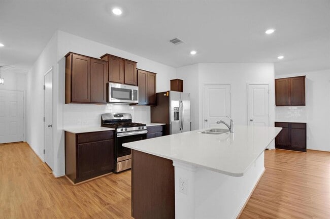 Building Photo - 21409 Resource Rd