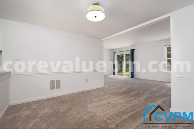 Building Photo - 1250 Stonewood Ct