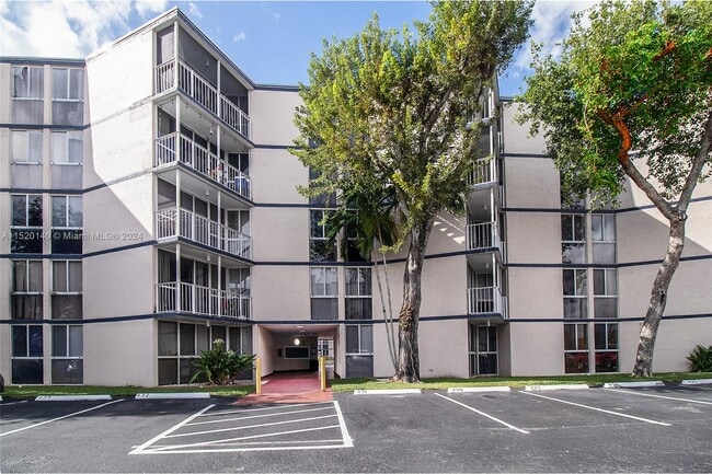 Building Photo - 6995 NW 186th St