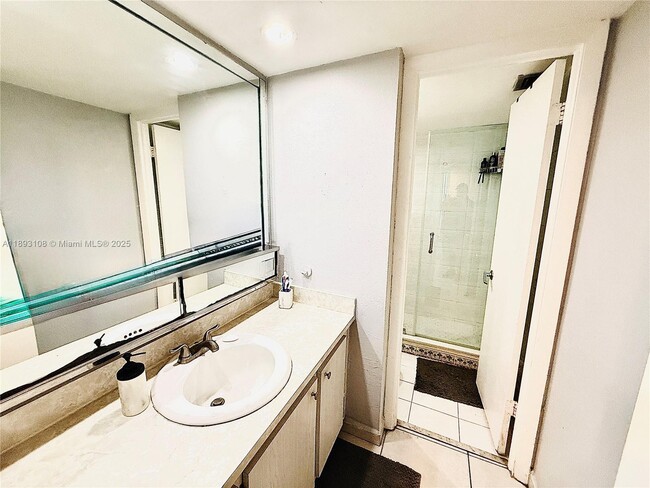 Building Photo - 10700 SW 108th Ave