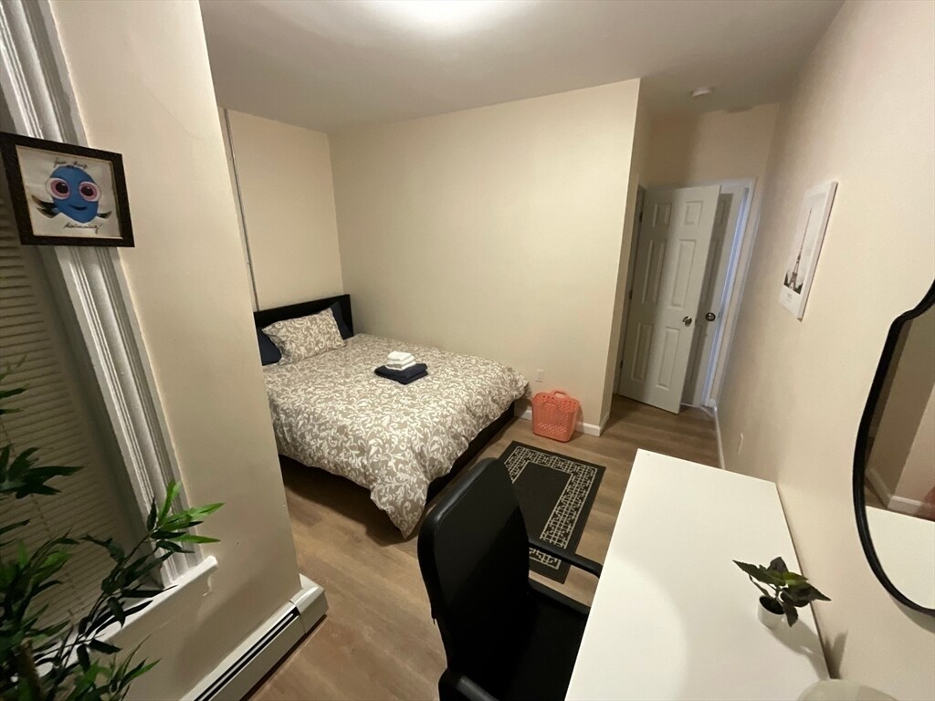 Building Photo - 871 Harrison Ave