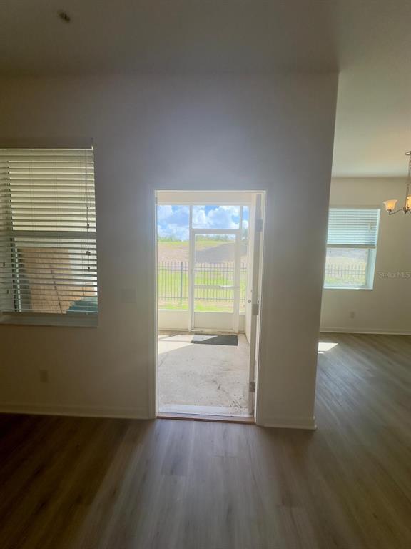 Building Photo - 1335 Priory Cir