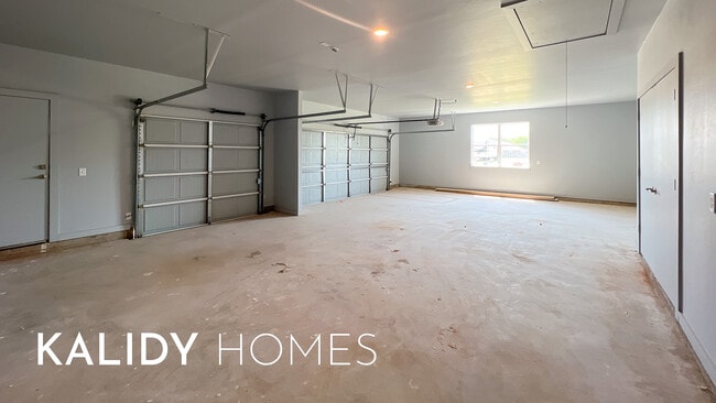 Building Photo - 206 Olde Ml Ct