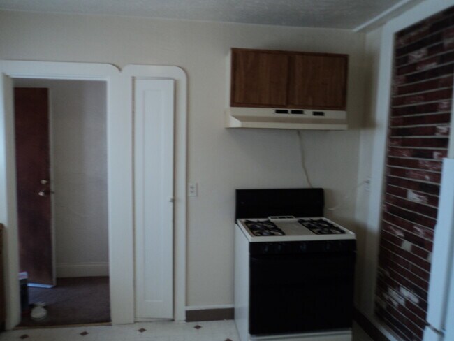 Building Photo - 00833