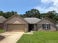 Building Photo - Beautiful 3 Bedroom Haughton Home