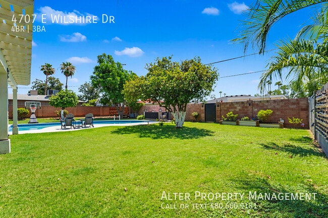Building Photo - 4707 E Wilshire Dr
