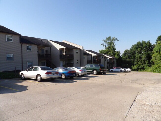 Building Photo - 35 Ashwood Ct