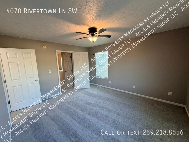 Building Photo - 4070 Rivertown Ln SW
