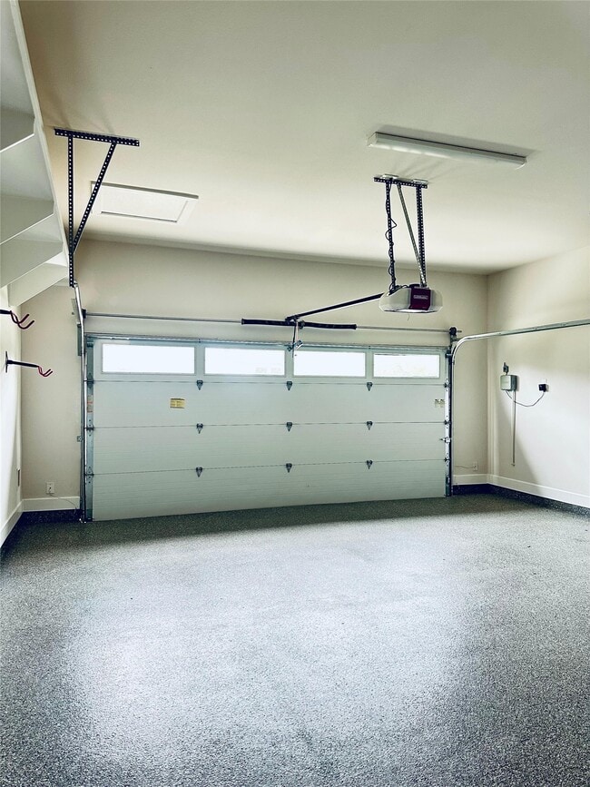 Building Photo - 6 Gentle Branch Pl