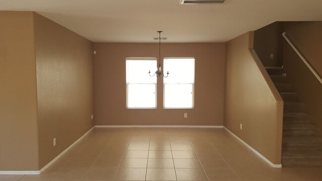 Building Photo - Beautiful 4Bed/3Bath/2Car home located within the Iron Mountain Ranch Community