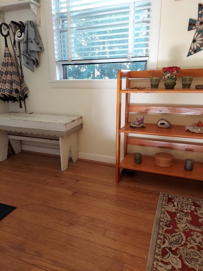 Building Photo - 2821 Eastgrove Ln