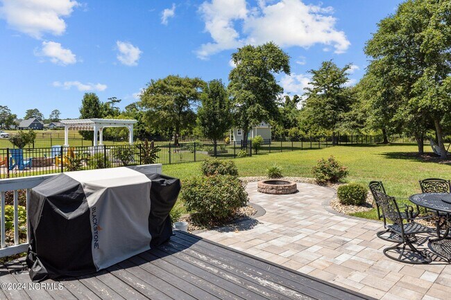 Building Photo - 107 Bogue Harbor Ct