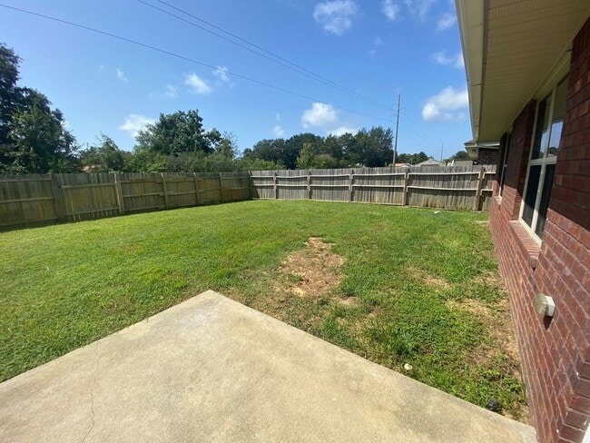 Building Photo - Gulf Breeze - Bay Ridge Park - 4 bedroom, 2 bathroom