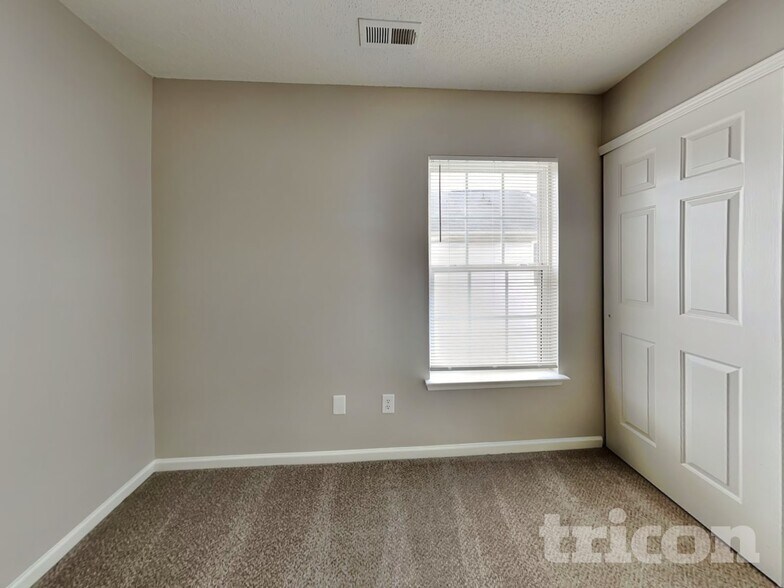 Building Photo - 3228 Denali Ct