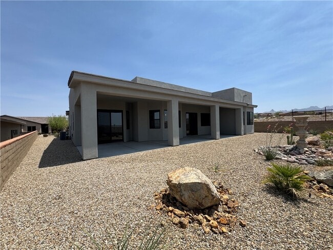 Building Photo - 3040 Fort Mojave Dr