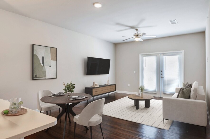 Interior Photo - The Century at Katy