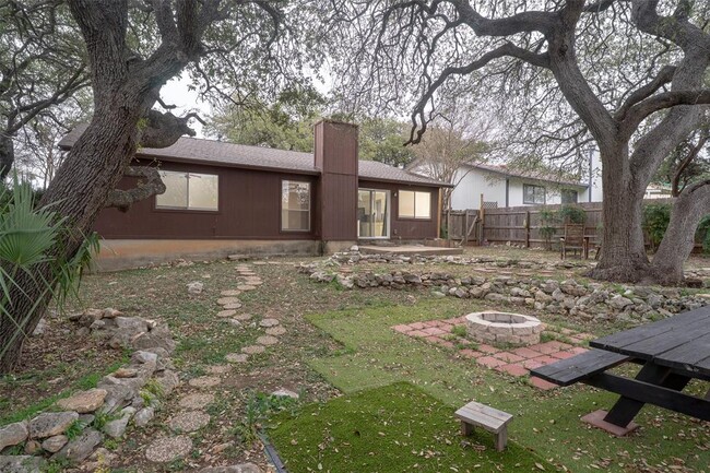 Building Photo - 5603 Porsche Ln