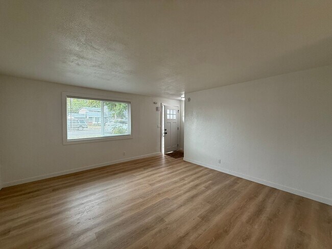 Building Photo - 4012so