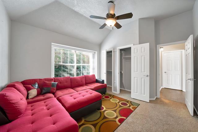 Building Photo - 1340 Maywood Ct