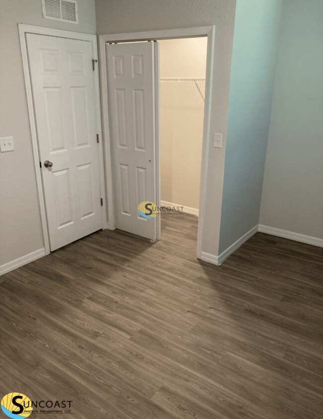 Building Photo - 5677 110th St