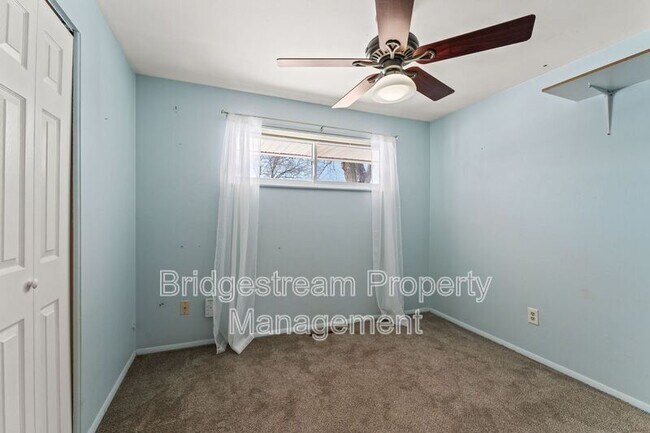 Building Photo - 5912 Bavaria Pl