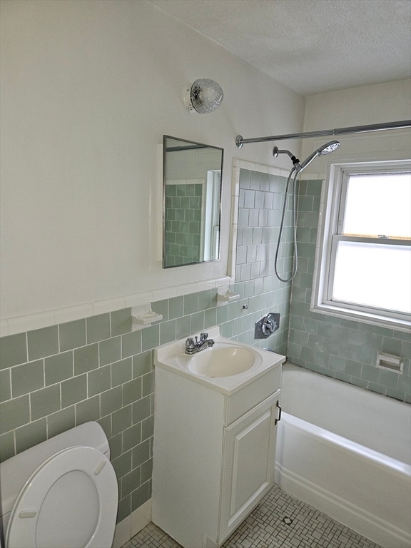 Building Photo - 24 Aldrich Rd