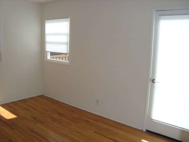 Building Photo - 1548 Rendall Plz