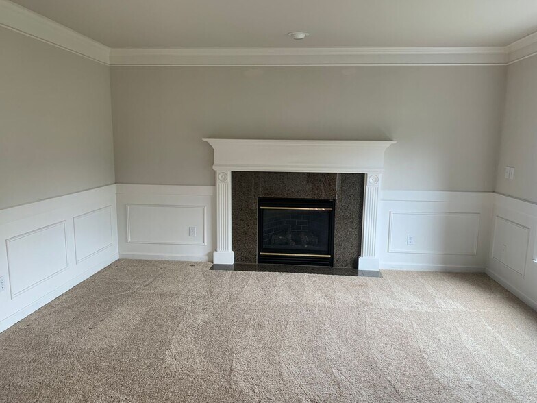 Building Photo - 4903 S 283rd Pl