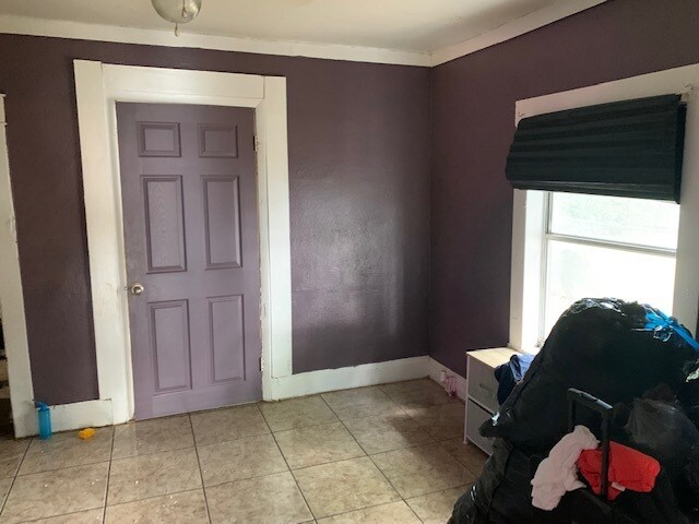 dining room - 1119 W 5th St