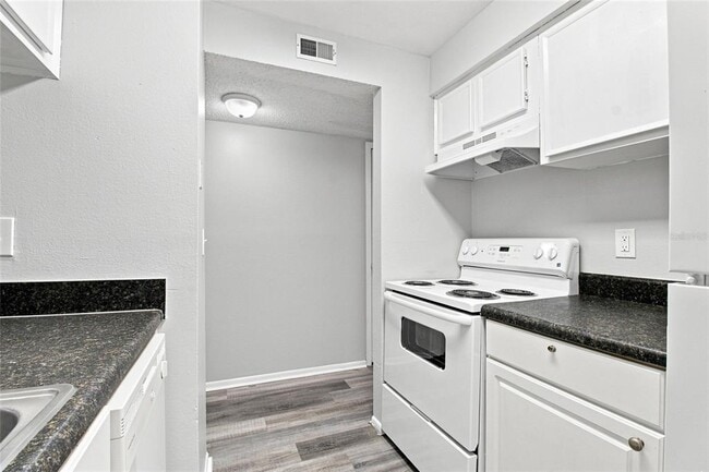 Building Photo - 4021 Tumble Wood Trl