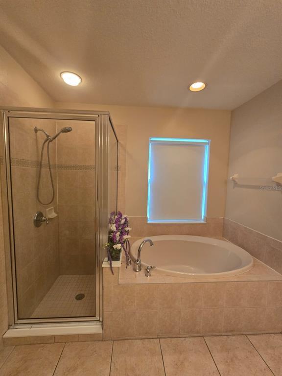 Building Photo - 10303 Avelar Ridge Dr