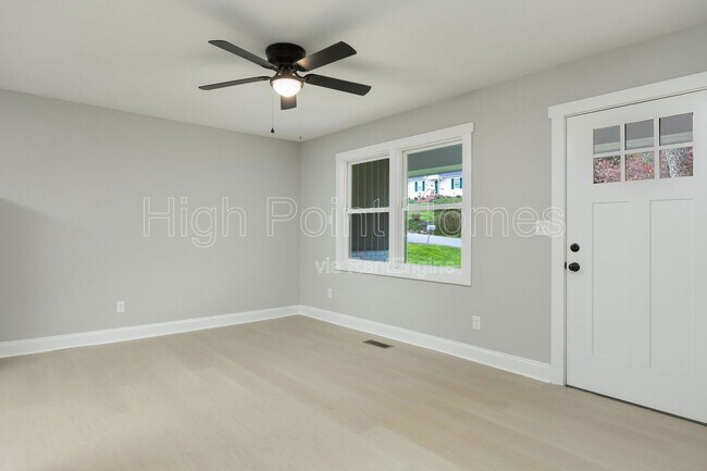 Building Photo - 5403 Kimbro St