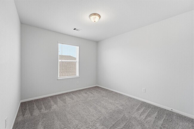 Building Photo - 2526 Bayrose Dr