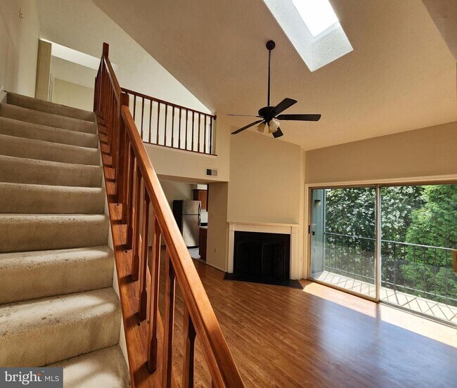 Building Photo - 7731 Inversham Dr