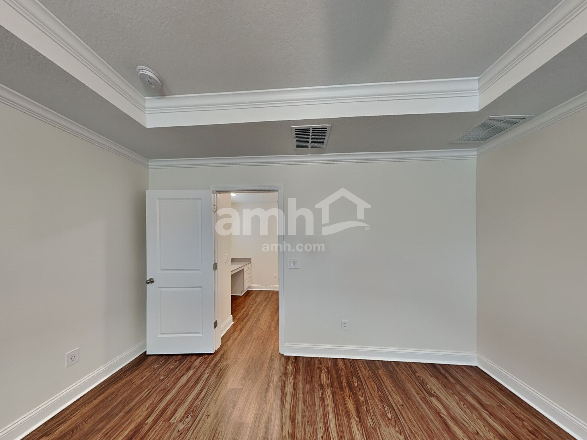 Building Photo - 6042 Little Blf Cir