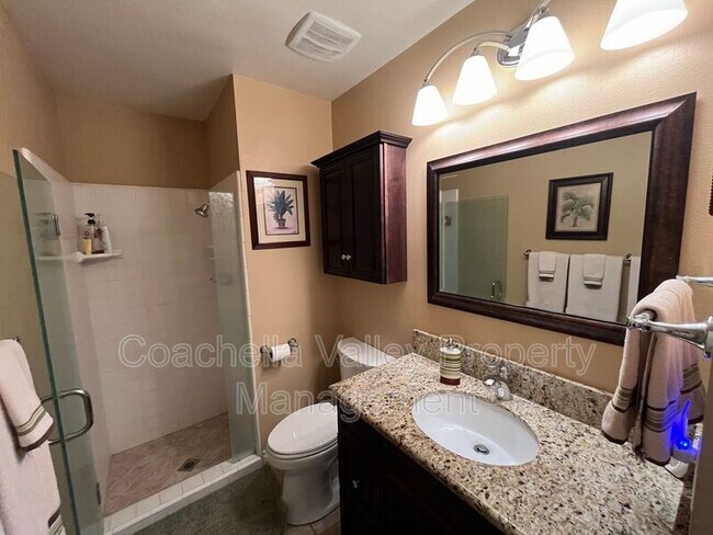 Building Photo - 643 N Vía Acapulco