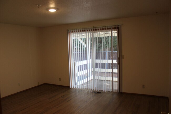 Building Photo - Adult Foster Care Home