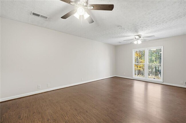 Building Photo - 3890 Steve Tate Hwy