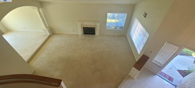 Building Photo - 232 Chatham Terrace