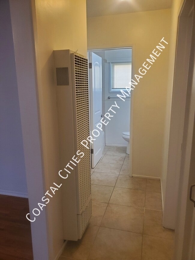 Building Photo - 4408 Ostrom Ave