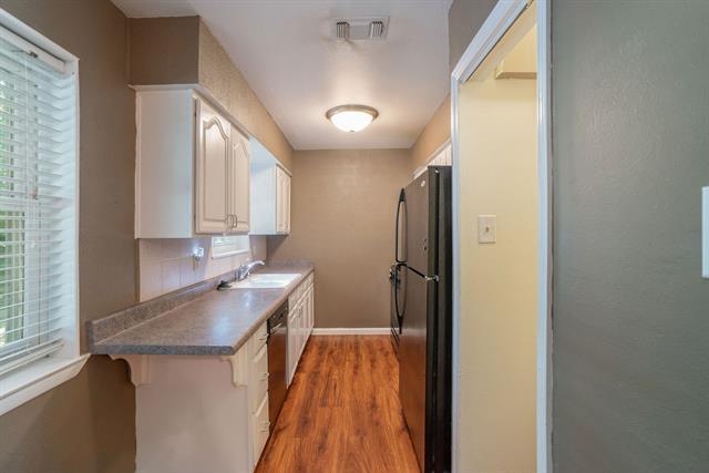 Building Photo - 1202 Crane Dr