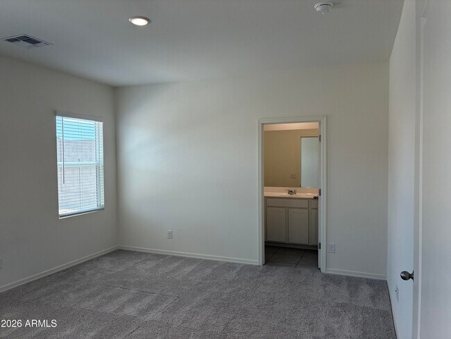 Building Photo - 20109 W Palo Verde Dr