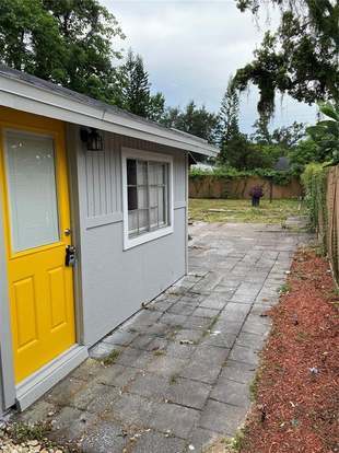 Building Photo - 1422 Kaley Ave