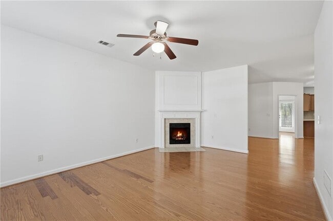 Building Photo - 368 Grayson Way