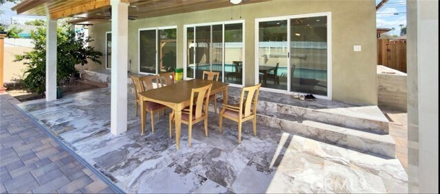 Building Photo - 5921 Fallbrook Ave