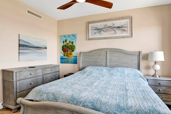 Building Photo - 645 Lost Key Dr