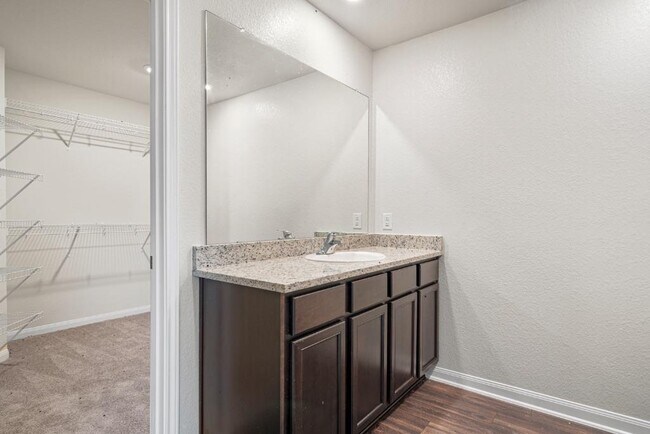 Building Photo - 205 Allington Cir