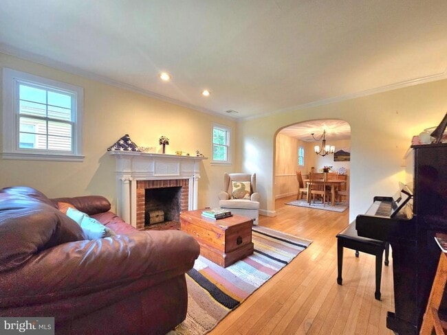 Building Photo - 3410 15th St N