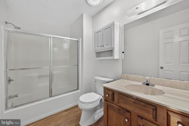 Building Photo - 1984 Cidermill Ln